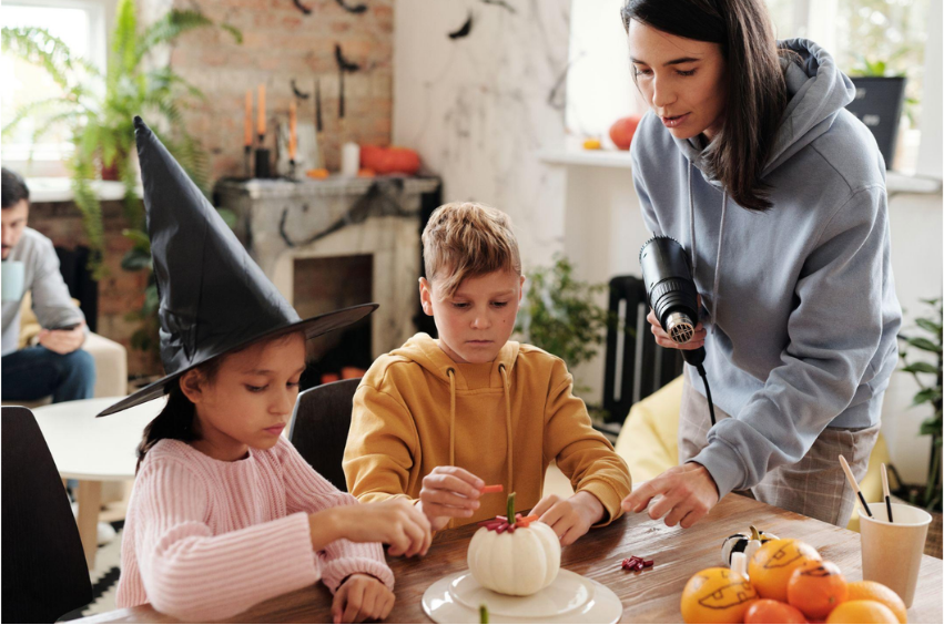 Homeschooling in the Fall: A Need-to-Know Guide of Essentials